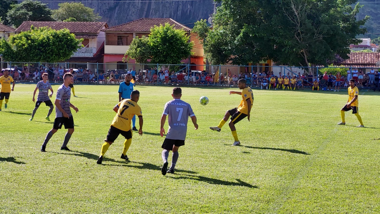 Vila Pavão empata com o Nova Venécia em jogo de estreia na Copa Prodnorte