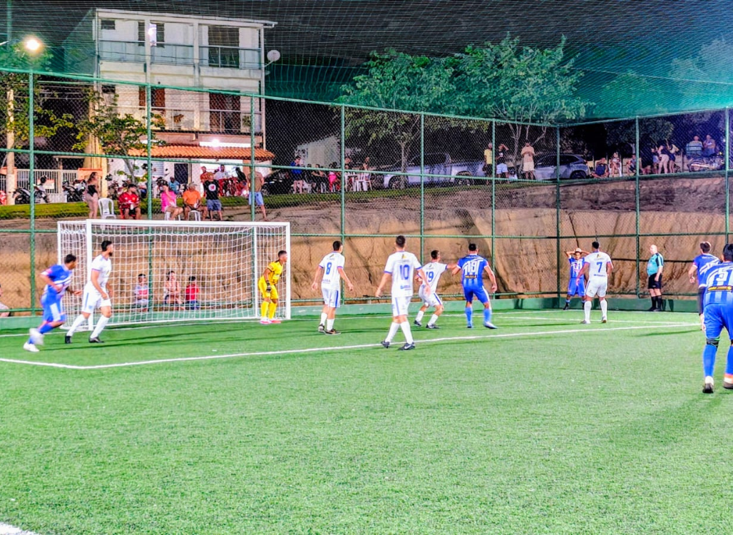 Imagem da notícia: Noite de gols e grandes confrontos marca abertura do 2º Campeonato de Fut-7