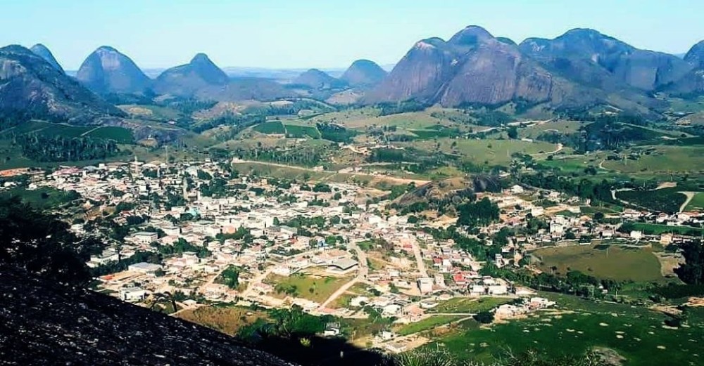 Vista aérea da cidade de Vila Pavão