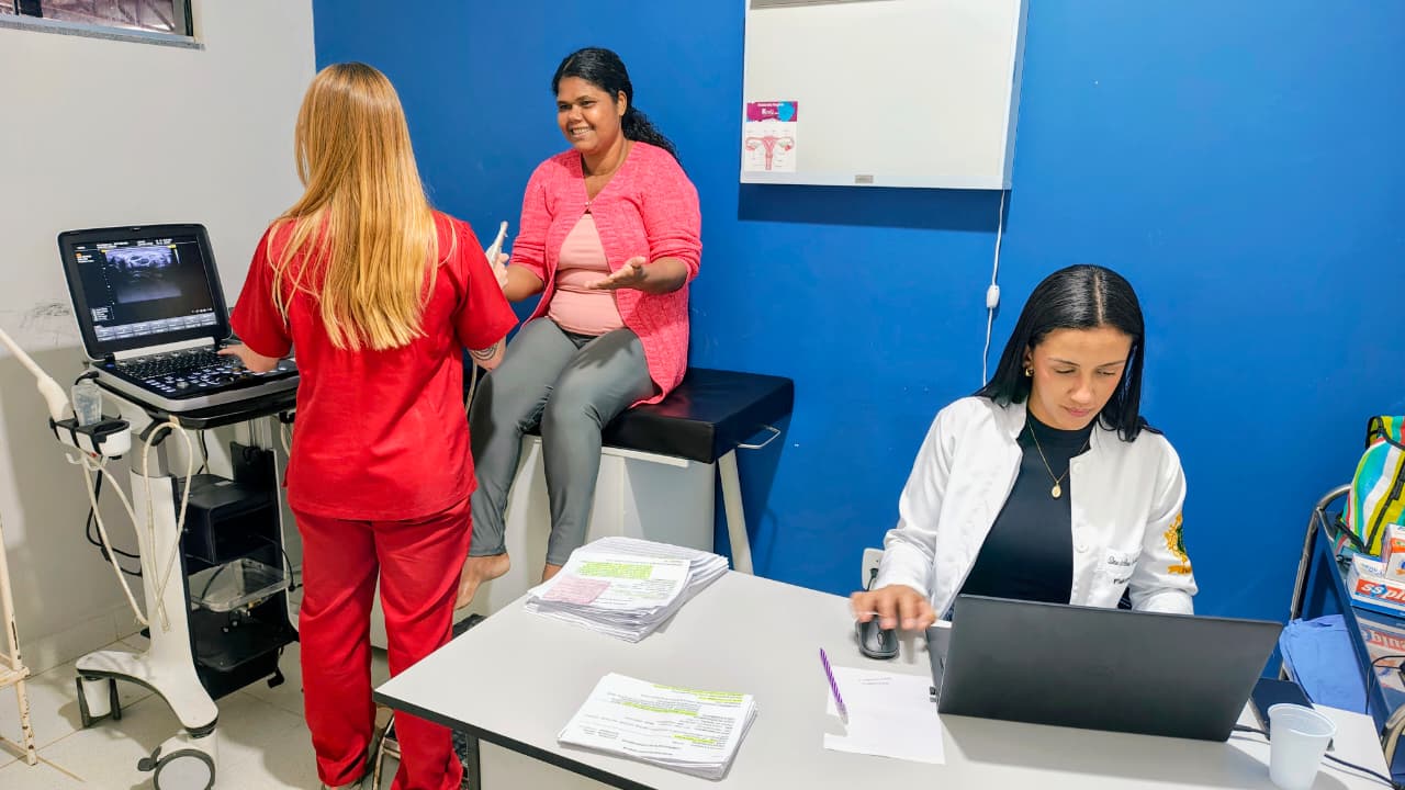 Imagem da notícia: Prefeitura amplia acesso à saúde com realização de ultrassonografias no município
